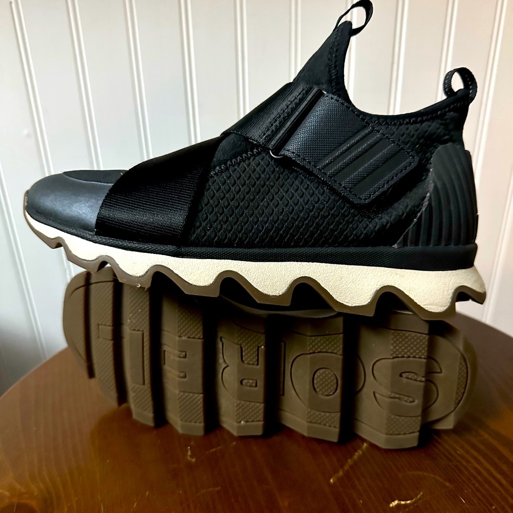 New women’s Sorrel’s Kinetic shoes
